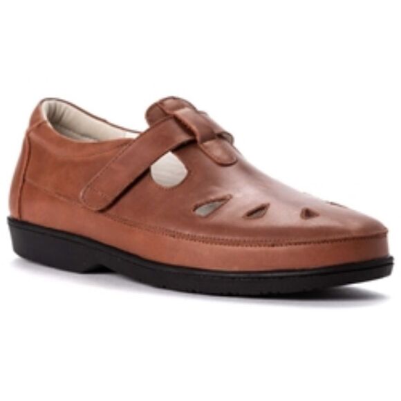 PROPET LADYBUG W3232 WOMEN'S
CASUAL SHOE.Sz 10 Wide - Picture 1 of 8